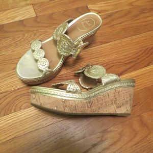 jack roger wedges: Leigh wedge in gold